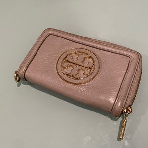 Tory Burch wallet